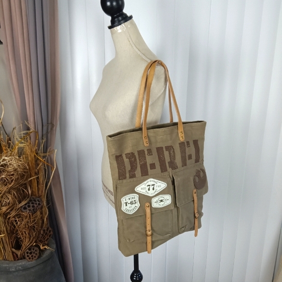 Star Wars Lucasfilm Ltd. Womens Handbag. - Picture 3 of 17